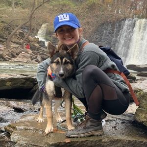 Meet your Posher, Annie